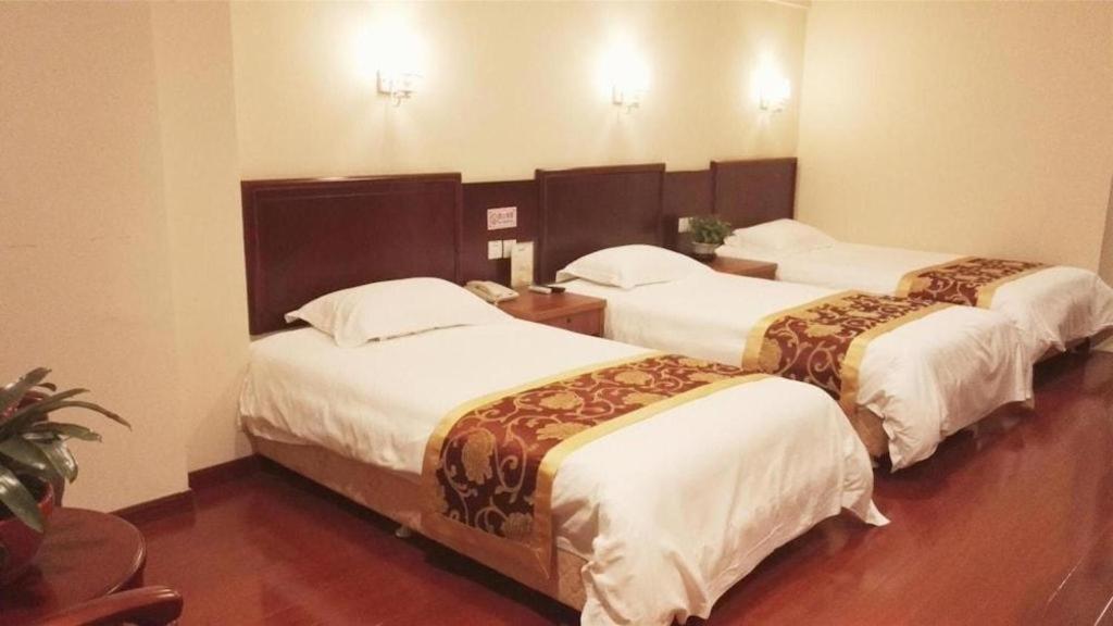 Greentree Inn Linyi Feixian Jianshe Road Express Hotel Exterior foto