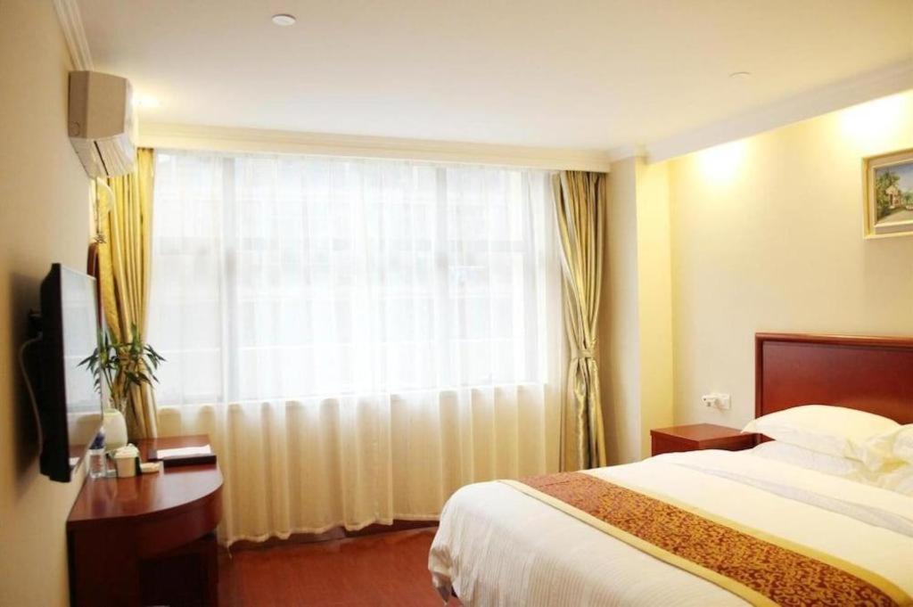 Greentree Inn Linyi Feixian Jianshe Road Express Hotel Exterior foto