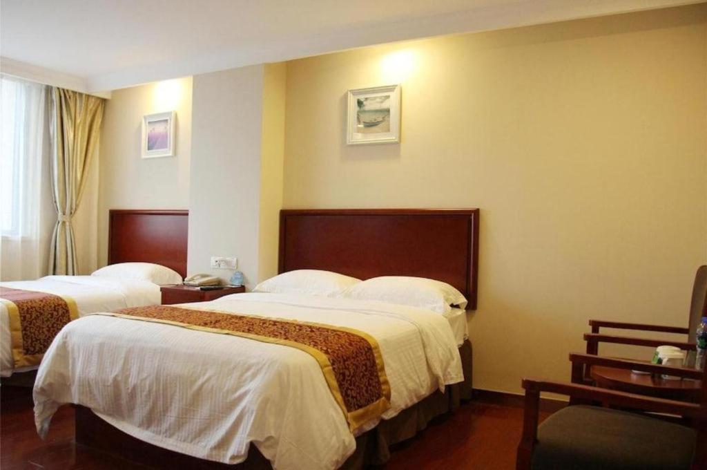 Greentree Inn Linyi Feixian Jianshe Road Express Hotel Exterior foto