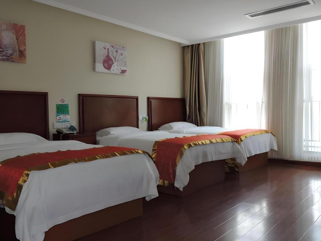 Greentree Inn Linyi Feixian Jianshe Road Express Hotel Exterior foto
